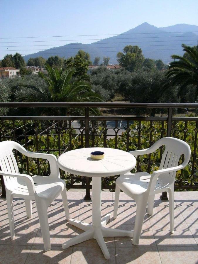 Hotel George Chrysi Ammoudia Extérieur photo